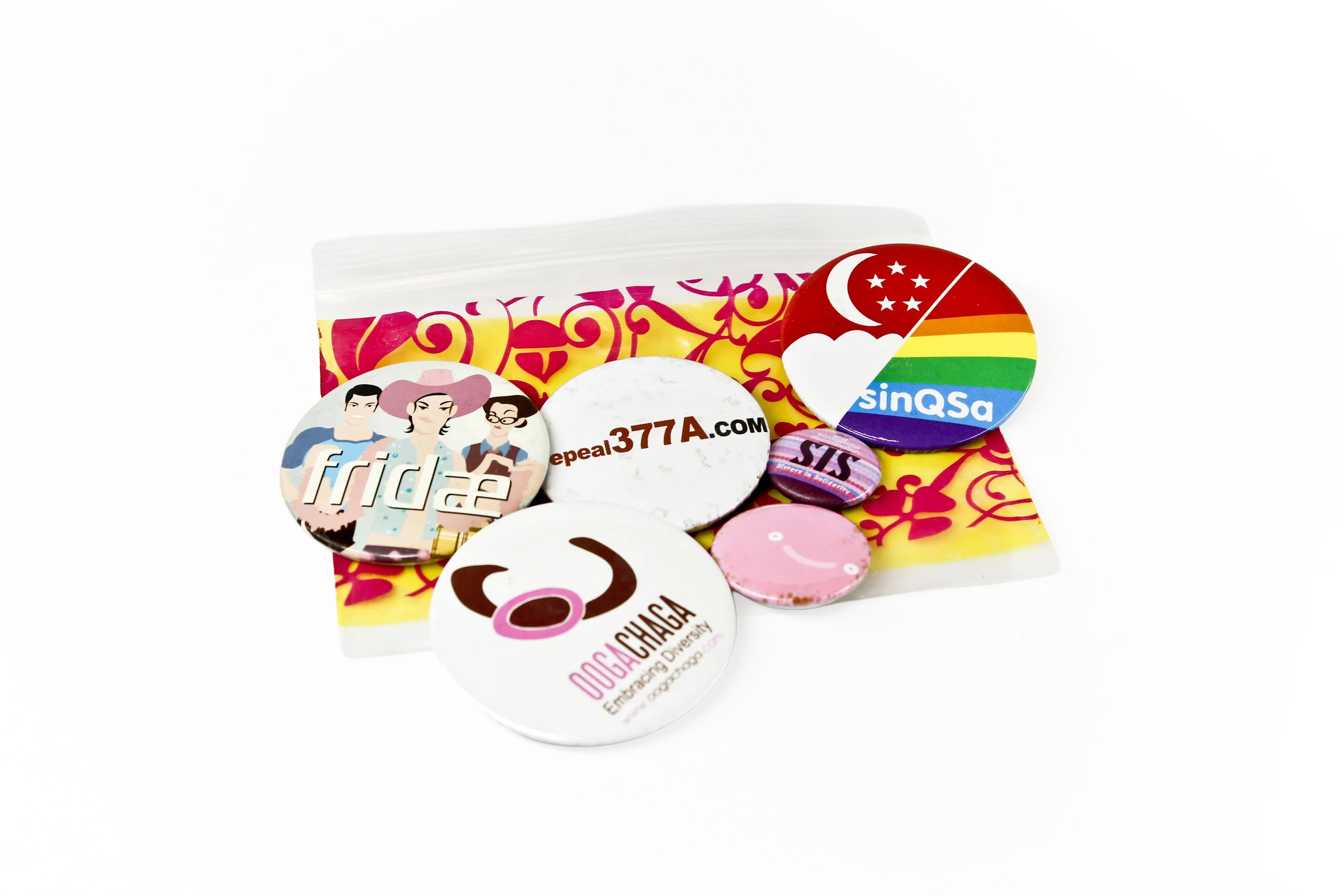 Six button badges